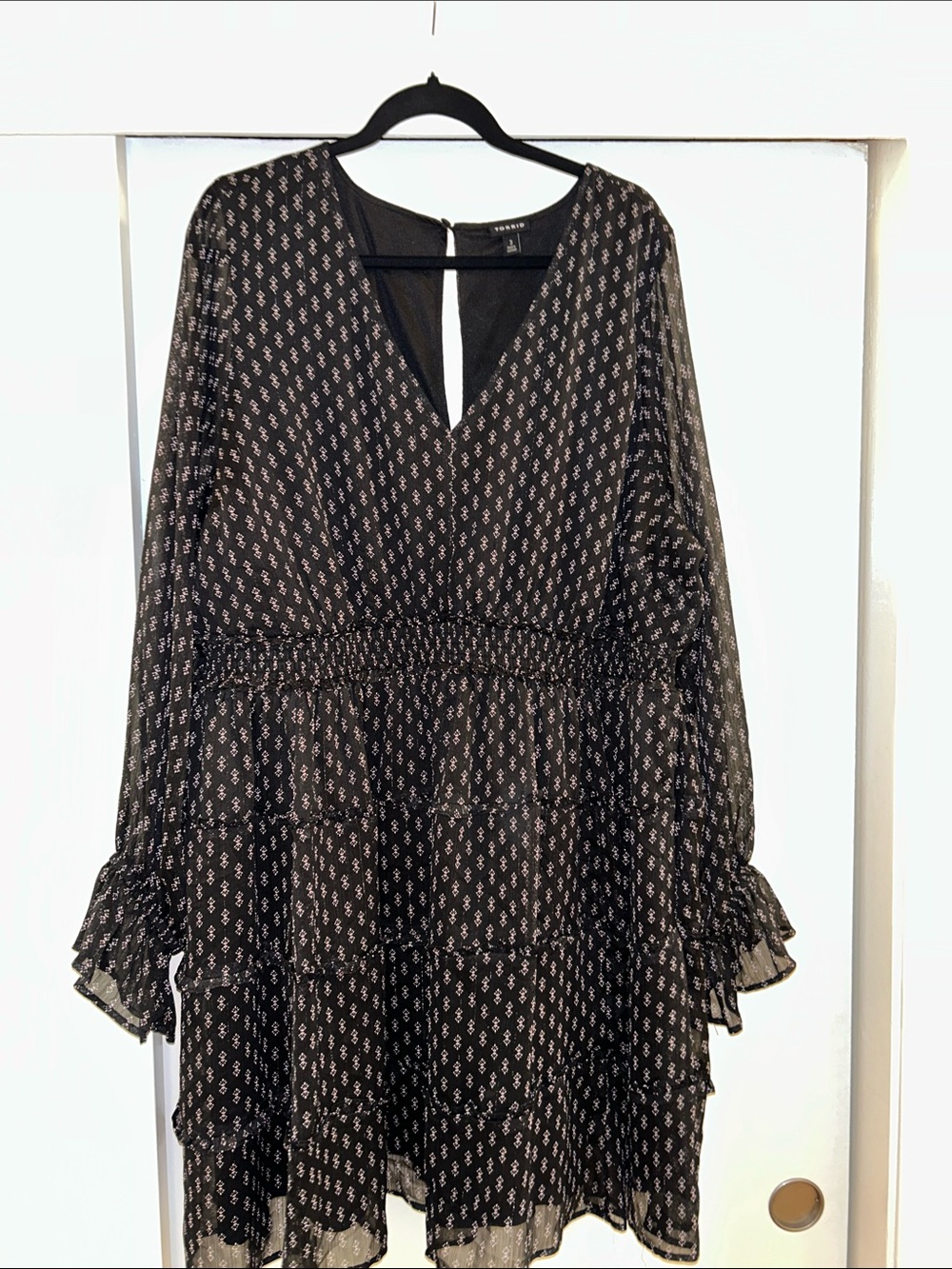 Torrid Black Printed Long-Sleeve Tiered V-Neck Dress
